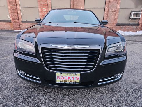 Used 2014 Chrysler 300 S image 12
