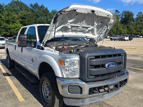 Used 2016 Ford F250 XLT image 14