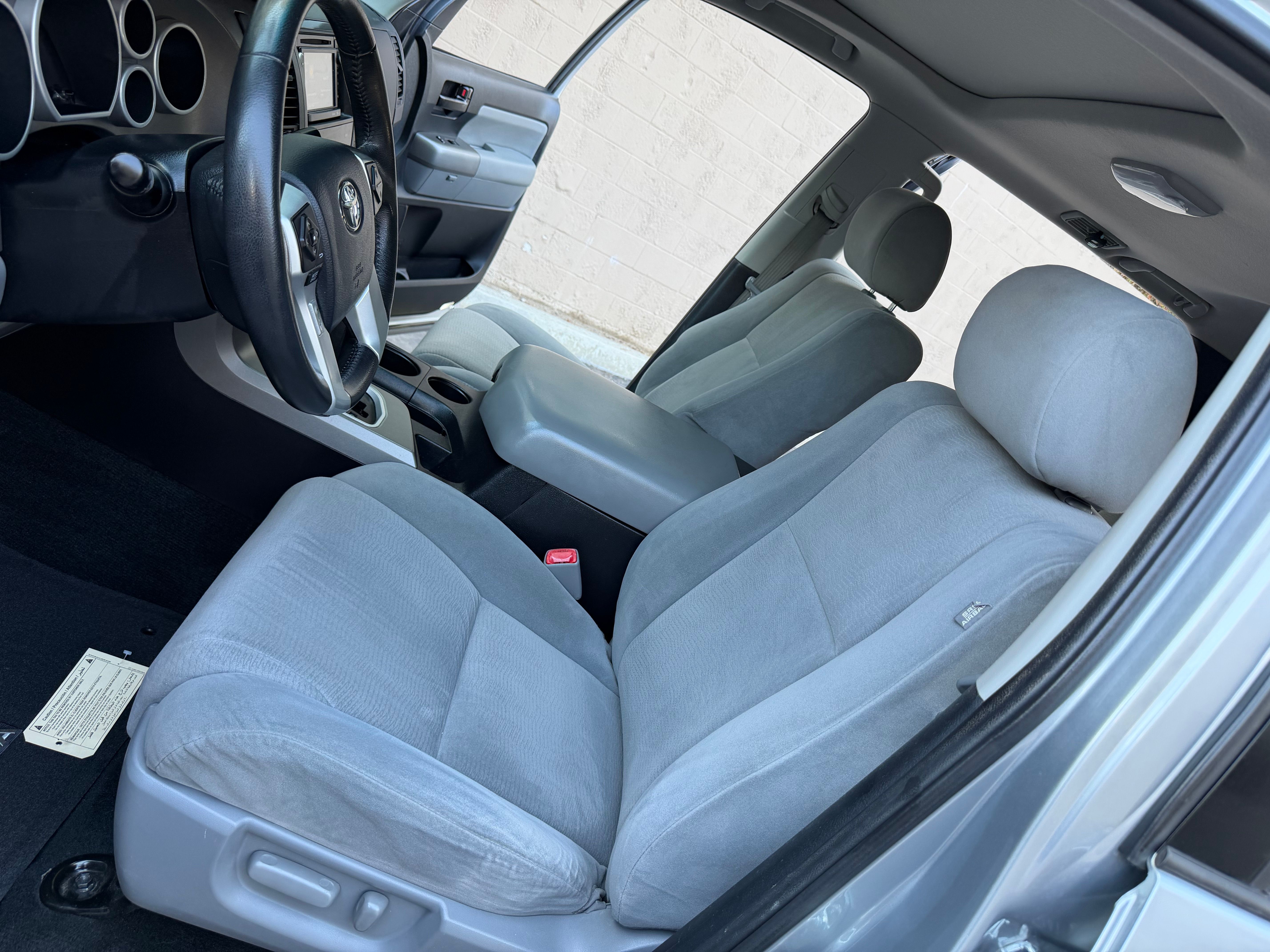 Used 2014 Toyota Sequoia 4WD SR5 image 19