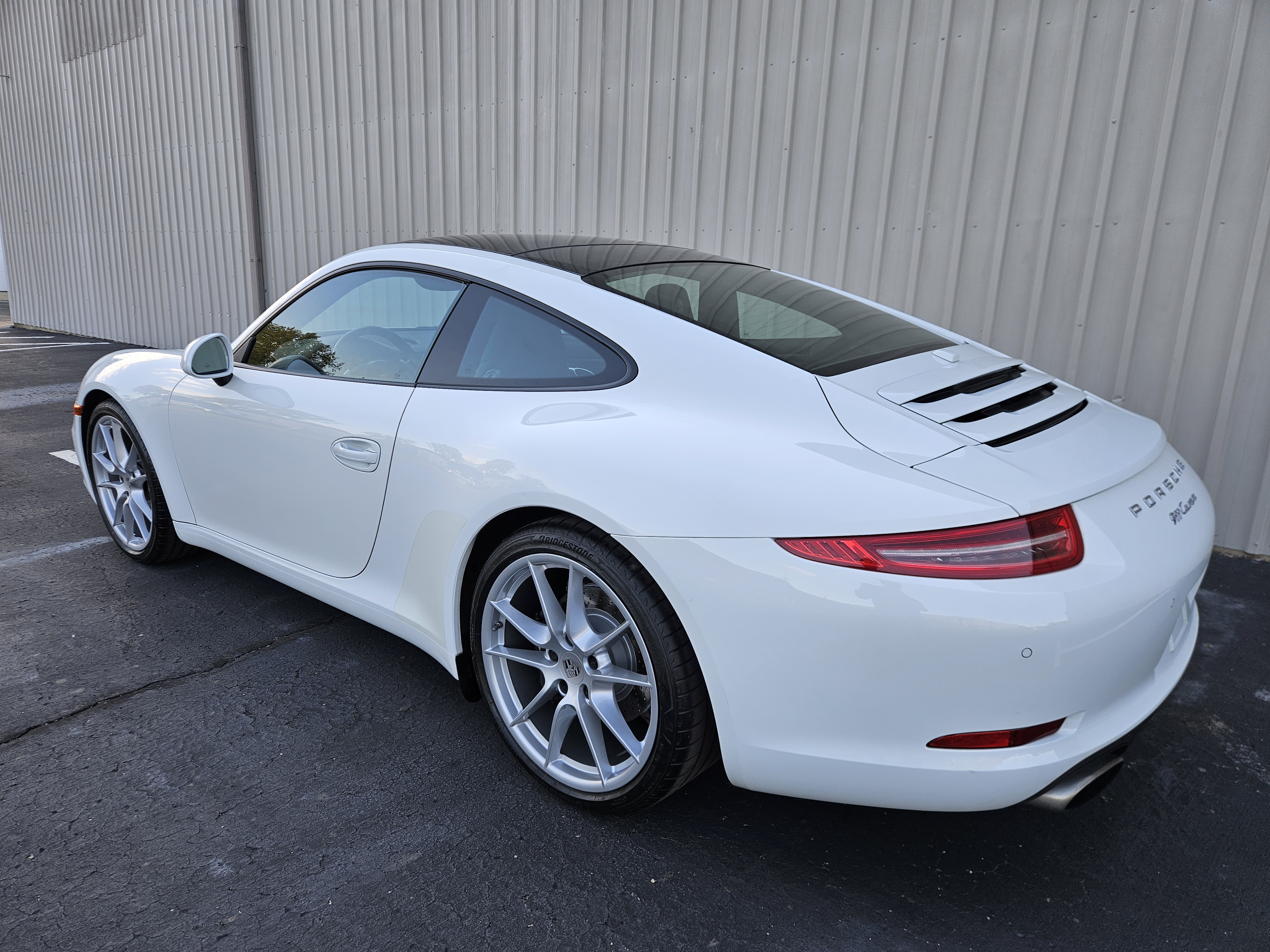 Used 2015 Porsche 911 Carrera Coupe RWD image 4