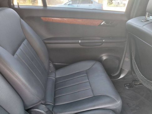 Used 2008 Mercedes-Benz R 350 image 25