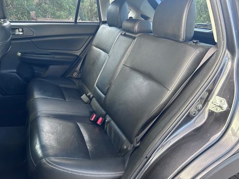 Used 2014 Subaru XV Crosstrek 2.0i Limited image 12