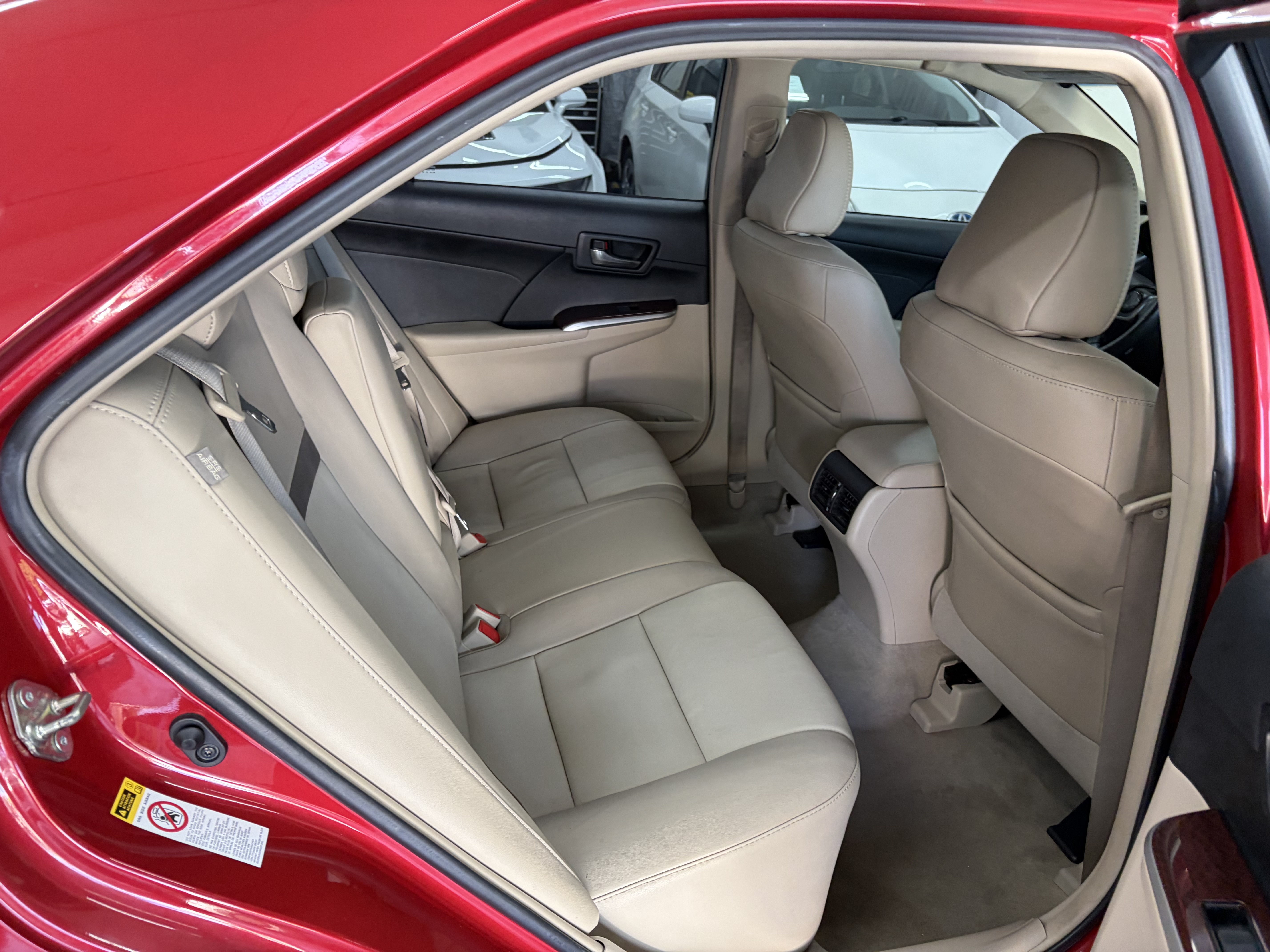 Used 2014 Toyota Camry XLE FWD image 14