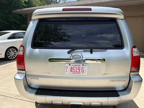 Used 2007 Toyota 4Runner 4WD SR5 image 7