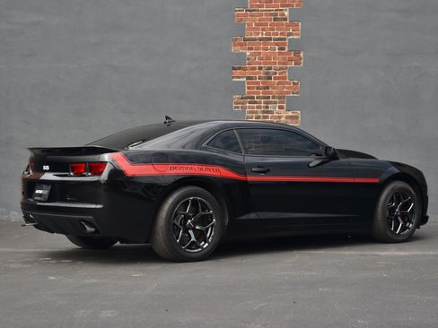 Used 2010 Chevrolet Camaro SS Coupe RWD image 29