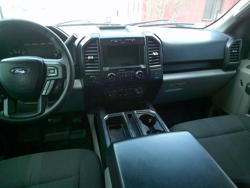 Used 2018 Ford F150 STX image 15