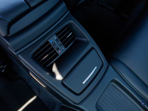 Used 2013 BMW M3 Competition image 62