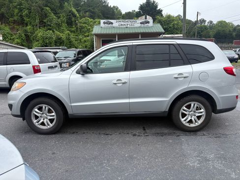 Used 2011 Hyundai Santa Fe GLS image 1