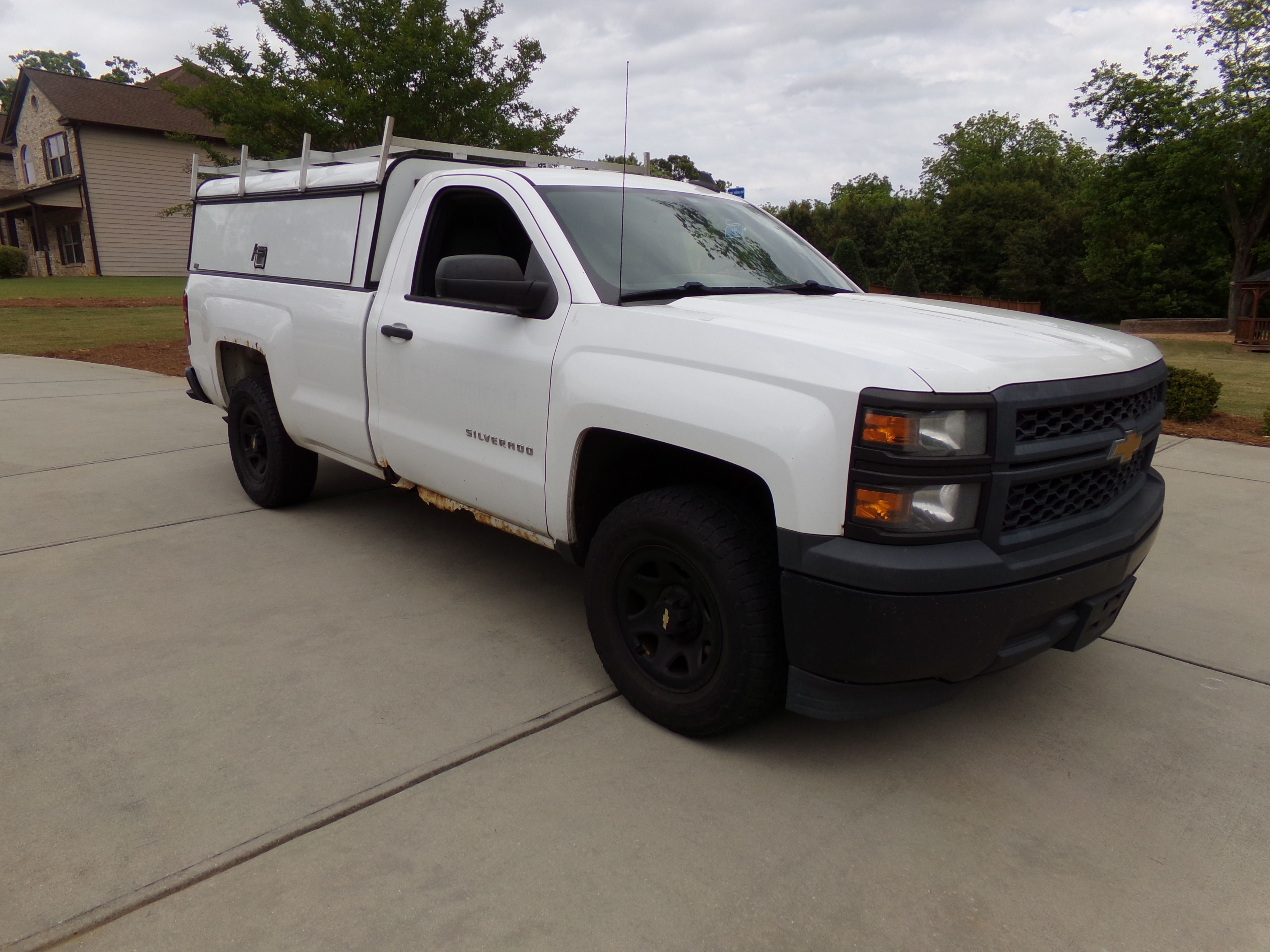 Used 2015 Chevrolet Silverado 1500 2WD Regular Cab W/T image 8