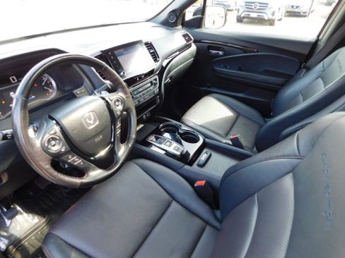Used 2023 Honda Ridgeline AWD Black Edition image 10