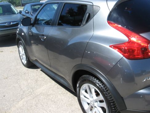Used 2012 Nissan Juke AWD image 6