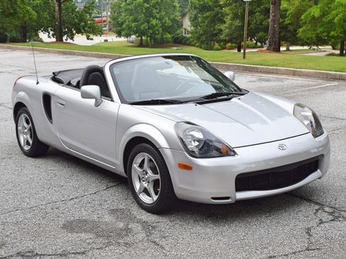 Used 2001 Toyota MR2 Spyder UNAVAIL RWD image 5
