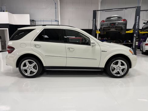 Used 2008 Mercedes-Benz ML 63 AMG image 5