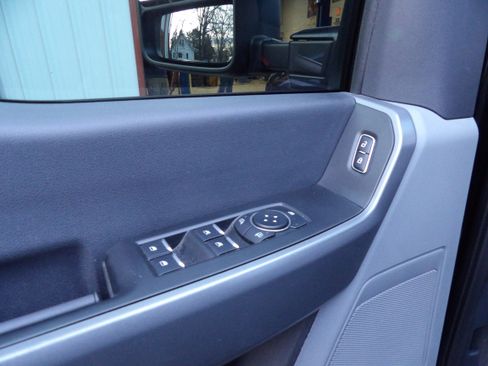 Used 2024 Ford F250 XLT image 8