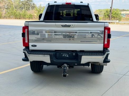 Used 2023 Ford F350 King Ranch AWD/4WD image 5