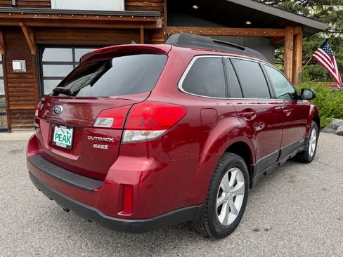 Used 2014 Subaru Outback 2.5i Limited image 5