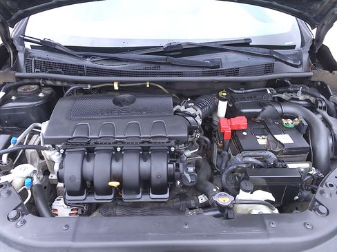Used 2018 Nissan Sentra S FWD image 39
