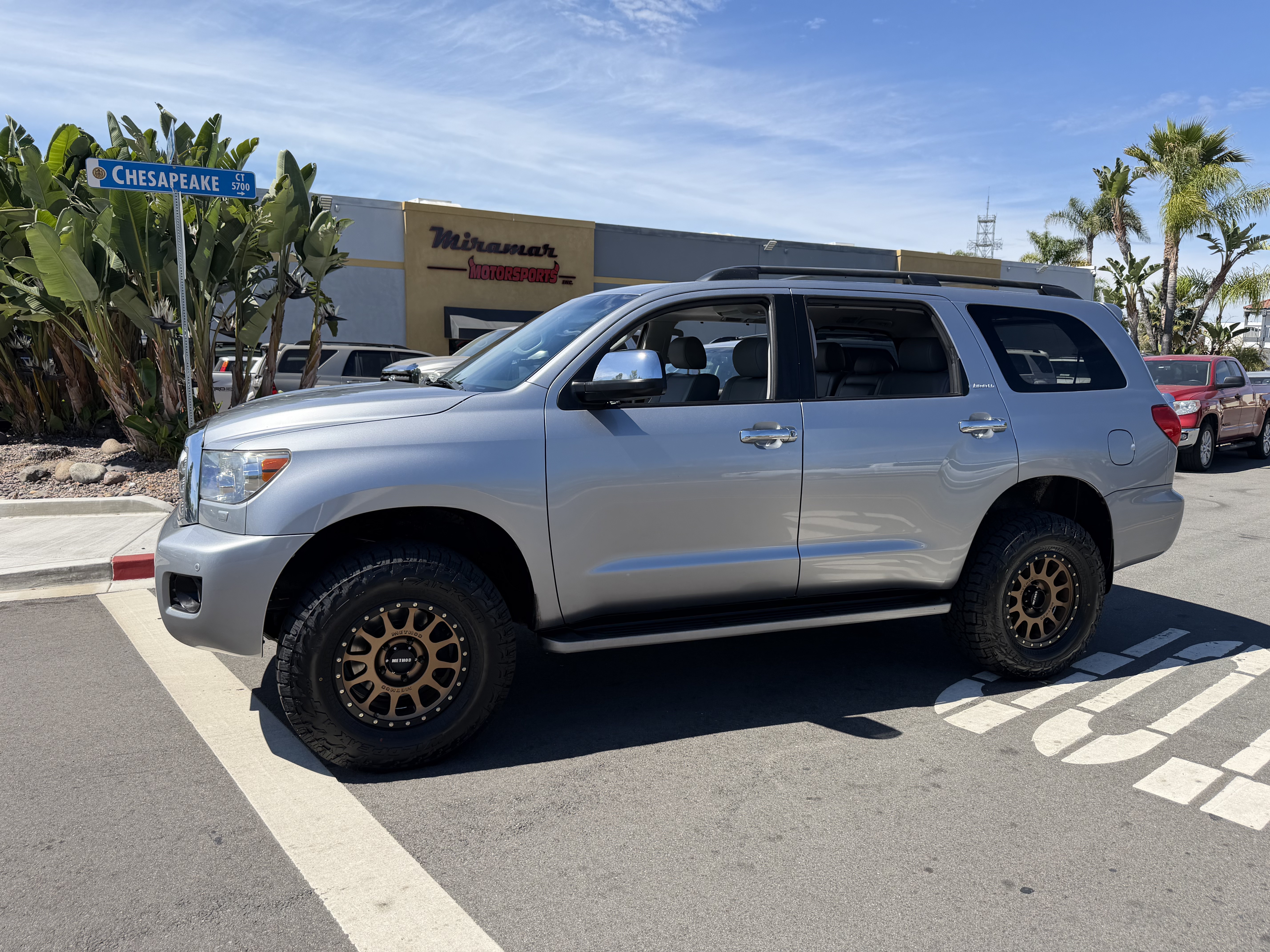 Used 2011 Toyota Sequoia Limited AWD/4WD image 17