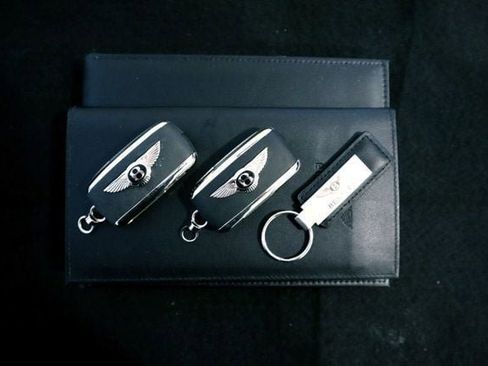 Used 2017 Bentley Continental GT image 37