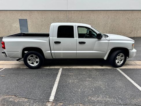 Used 2011 Dodge Dakota Big Horn image 8