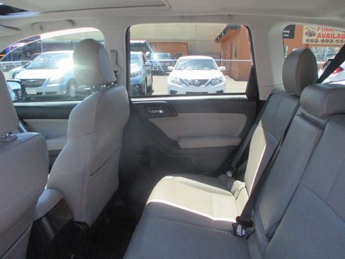 Used 2018 Subaru Forester 2.5i Limited AWD/4WD image 12