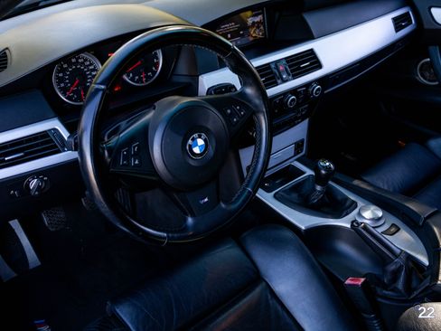 Used 2008 BMW M5 image 33