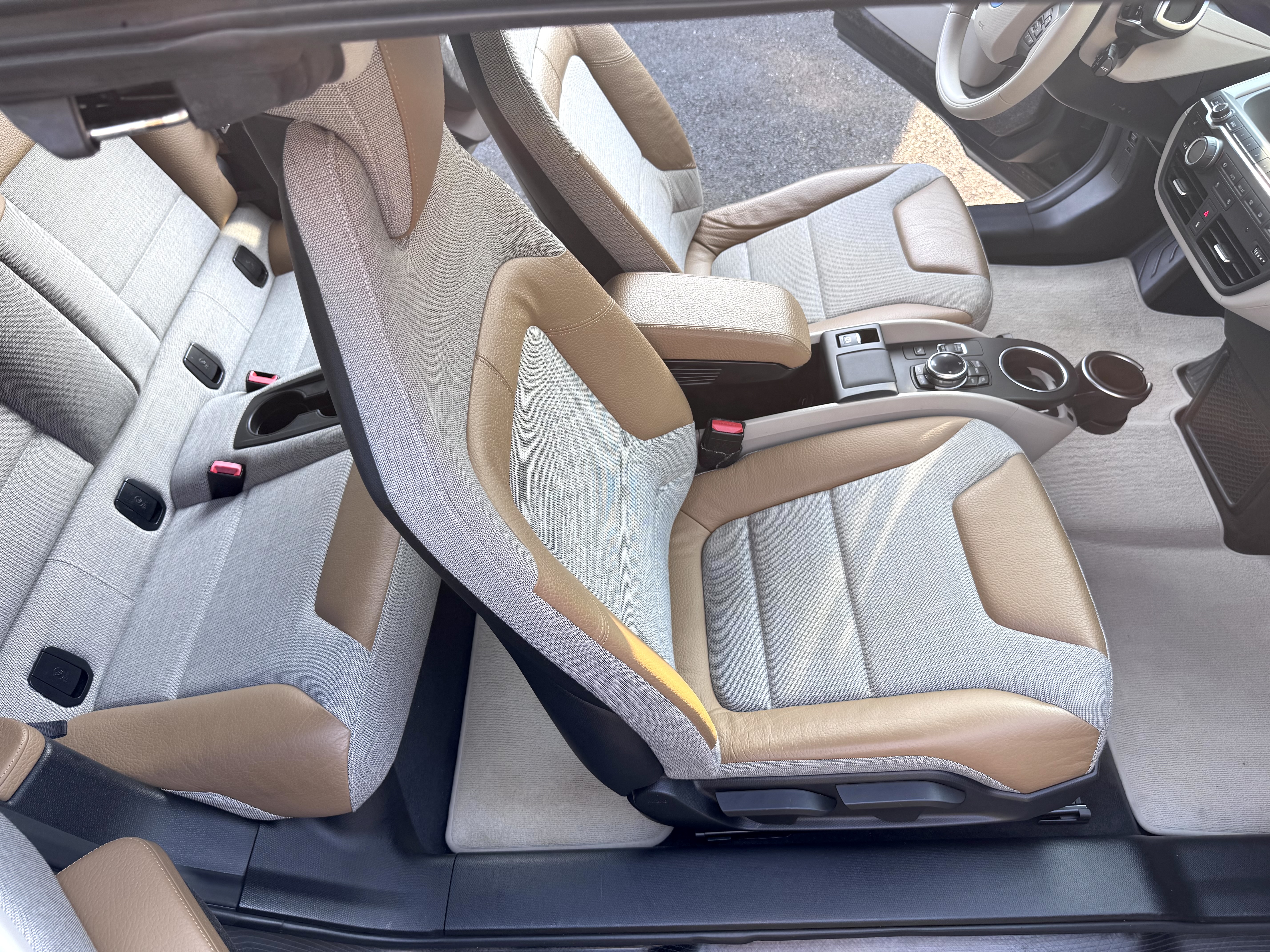 Used 2014 BMW i3 RWD image 18