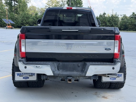 Used 2017 Ford F350 4x4 Crew Cab King Ranch image 8