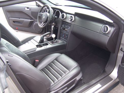 Used 2008 Ford Mustang Shelby GT500 image 14