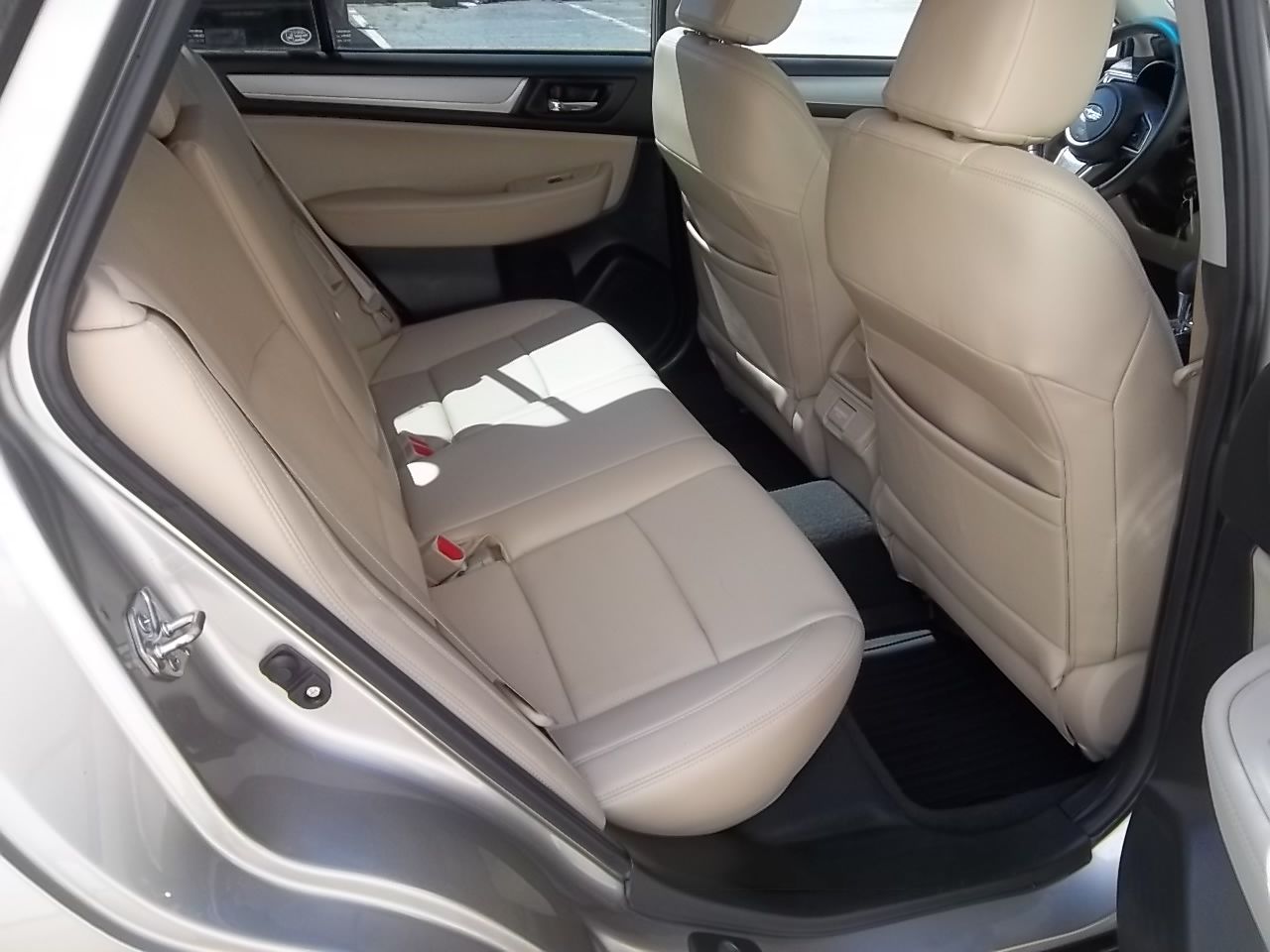 Used 2018 Subaru Outback 2.5i Premium AWD/4WD image 27