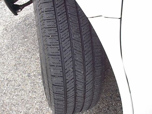 Used 2016 Chevrolet Express 3500 image 19