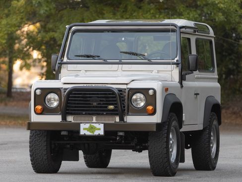 Used 1997 Land Rover Defender 90 image 8