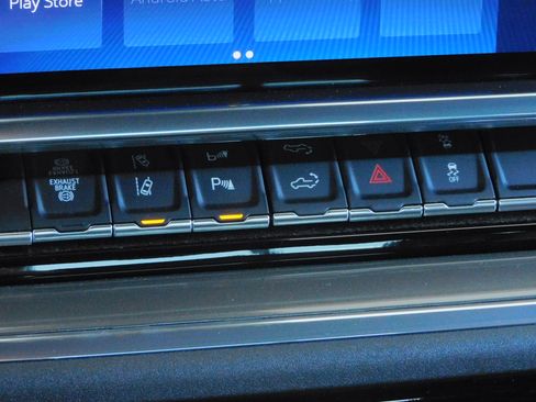 Used 2024 Chevrolet Silverado 3500 4x4 Crew Cab High Country image 34