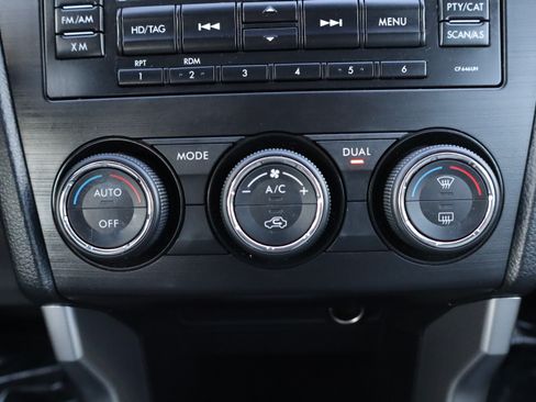 Used 2015 Subaru Forester 2.5i Touring image 20