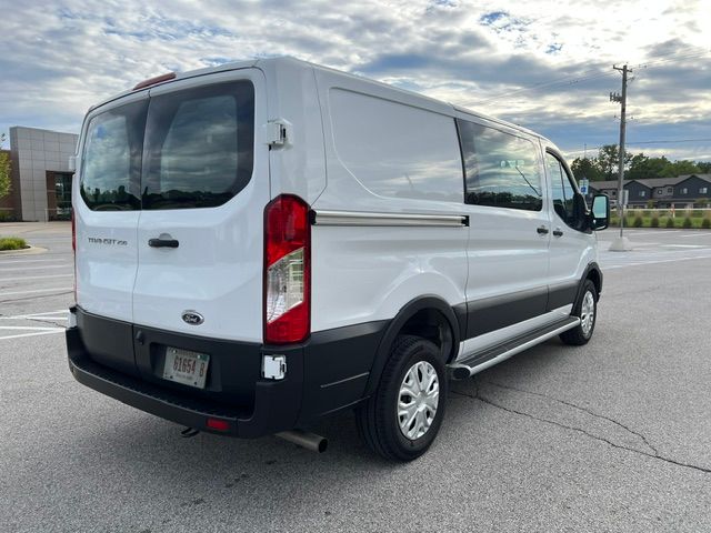 Used 2025 Ford Transit 250 Low Roof RWD image 5