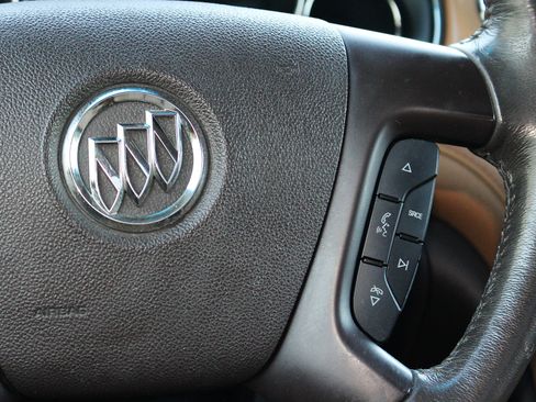 Used 2015 Buick Enclave Premium image 24