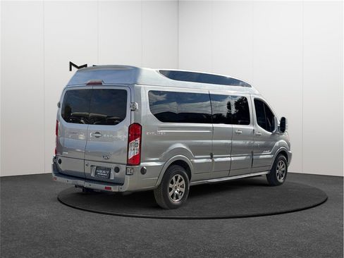 Used 2019 Ford Transit 150 image 9