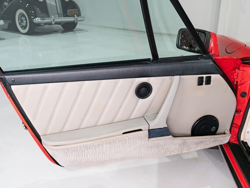 Used 1987 Porsche 911 Carrera image 44