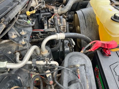Used 2002 Ford F250 4x4 Regular Cab Super Duty image 16