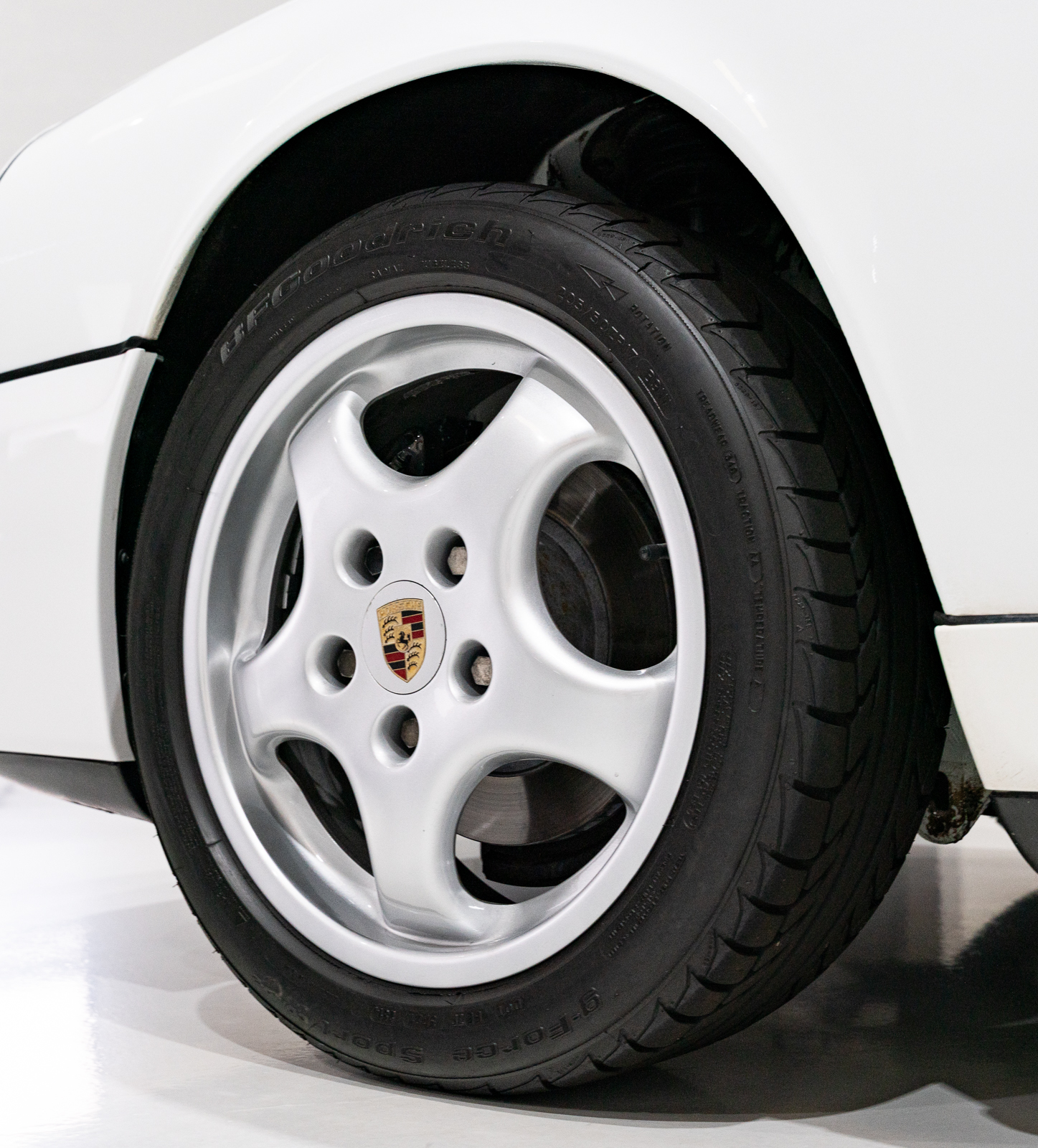 Used 1993 Porsche 911 Carrera Cabriolet RWD image 14