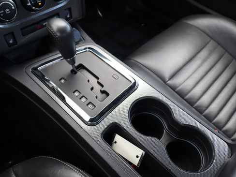 Used 2013 Dodge Challenger R/T Plus RWD image 27