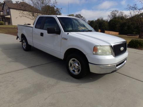 Used 2007 Ford F150 XLT image 7