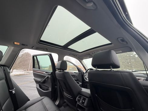 Used 2016 BMW X3 xDrive28i image 32