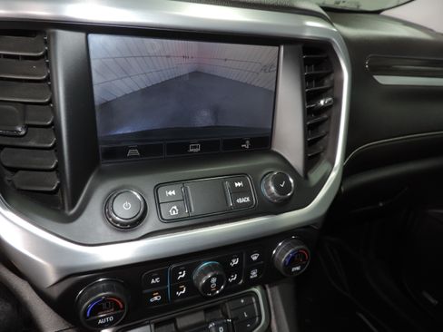 Used 2021 GMC Acadia SLT image 42