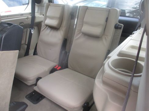 Used 2010 Land Rover LR4 HSE LUX image 23