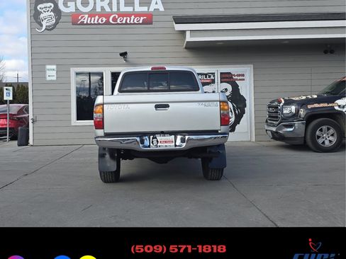 Used 2004 Toyota Tacoma PreRunner image 6