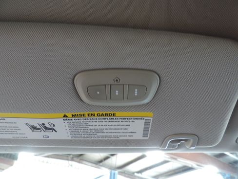 Used 2020 Chrysler Pacifica Touring-L Plus image 42