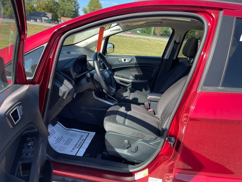 Used 2018 Ford EcoSport SE image 7
