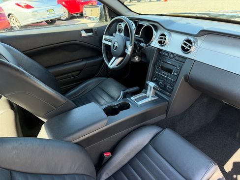 Used 2005 Ford Mustang GT Premium Coupe 2D RWD image 15