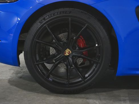 Used 2022 Porsche 718 Cayman S image 59